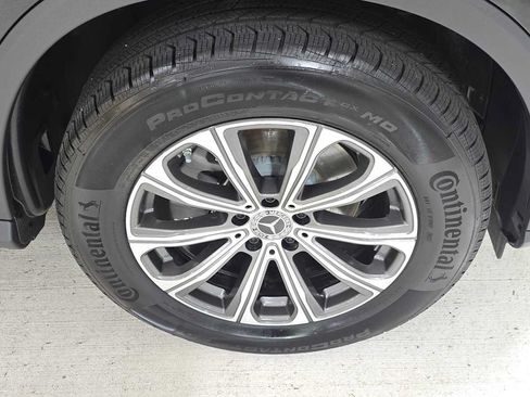 Certified 2026 Mercedes-Benz GLC 300 4MATIC image 9