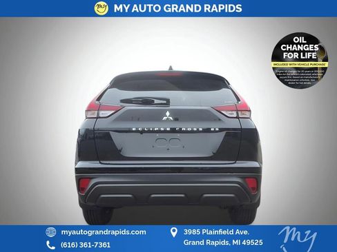Used 2025 Mitsubishi Eclipse Cross ES image 18