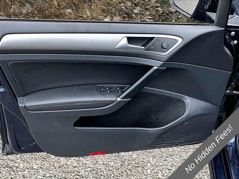 Used 2017 Volkswagen Golf Wolfsburg Edition FWD image 21
