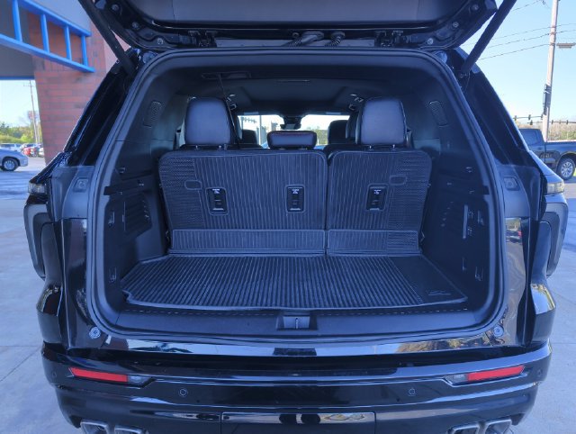 Used 2026 Chevrolet Traverse RS w/ LPO, Floor Liner Package AWD/4WD image 22