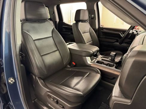 Used 2024 GMC Sierra 1500 SLT w/ SLT Premium Plus Package AWD/4WD image 43