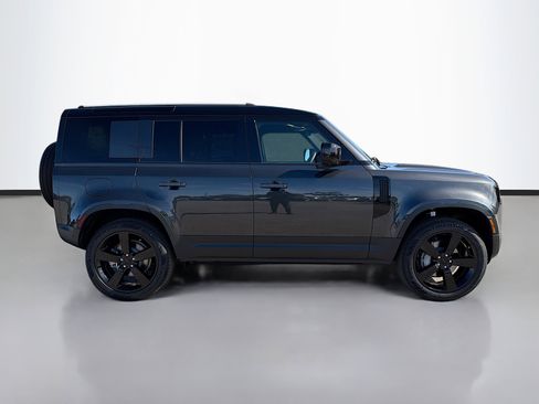 New 2026 Land Rover Defender 110 S image 6