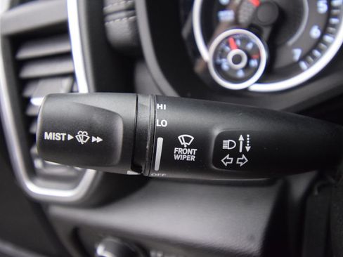 Used 2022 RAM 1500 Laramie AWD/4WD image 33