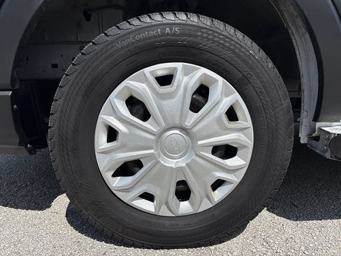Certified 2025 Ford Transit 250 Low Roof w/ Exterior Upgrade Package RWD image 14