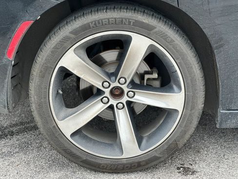 Used 2017 Dodge Charger SE RWD image 27