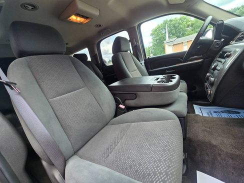 Used 2008 GMC Yukon SLE AWD/4WD image 25