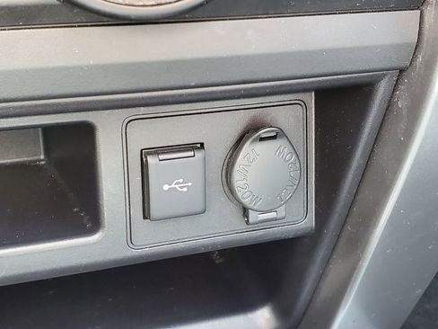 Used 2021 Toyota 4Runner SR5 Premium w/ Moonroof Package image 30