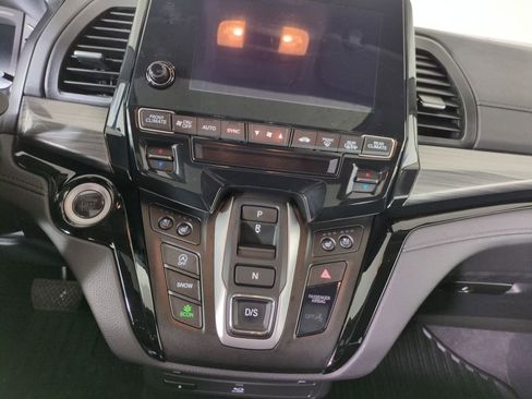 Used 2024 Honda Odyssey Elite image 28