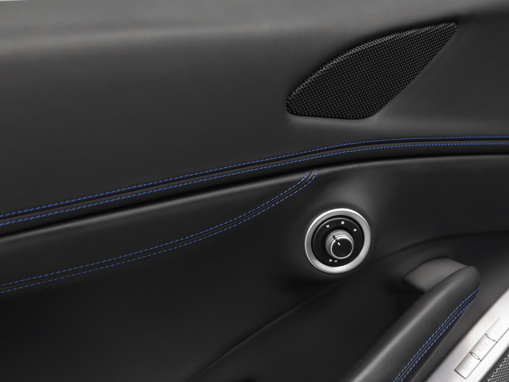 Certified 2019 Ferrari Portofino RWD image 78