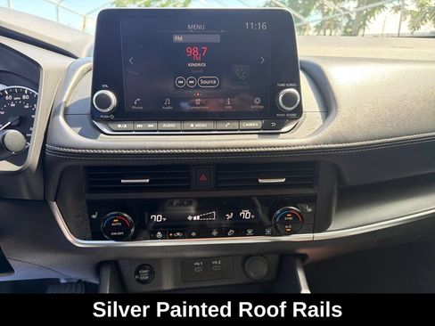 Used 2025 Nissan Rogue SV w/ SV Premium Package FWD image 21