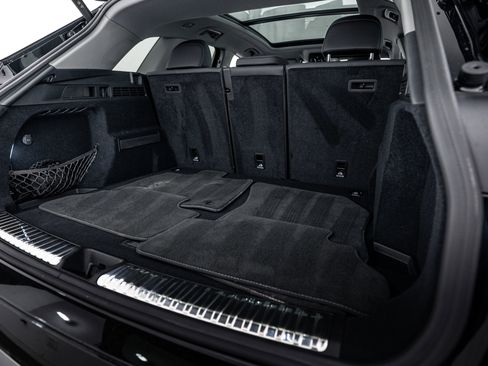 Certified 2025 Audi Q5 Premium Plus w/ Premium Plus image 18