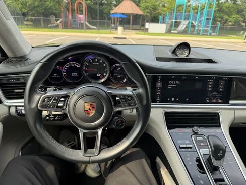Used 2018 Porsche Panamera Turbo Sport Turismo w/ Sport Package AWD/4WD image 5