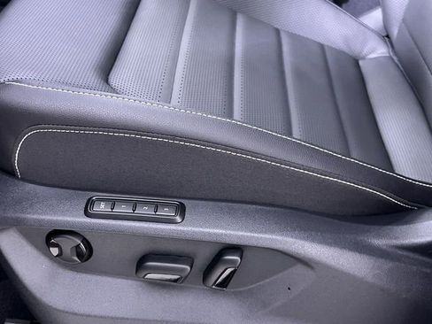 New 2025 Volkswagen Atlas SEL image 12