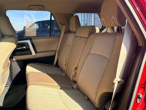 Used 2014 Toyota 4Runner SR5 image 11