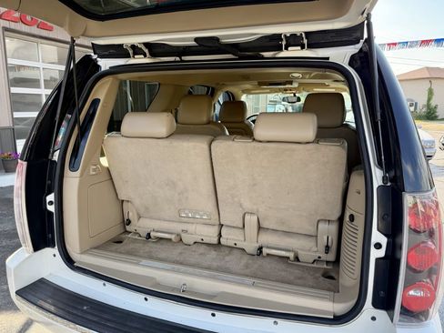 Used 2011 GMC Yukon Denali AWD/4WD image 26