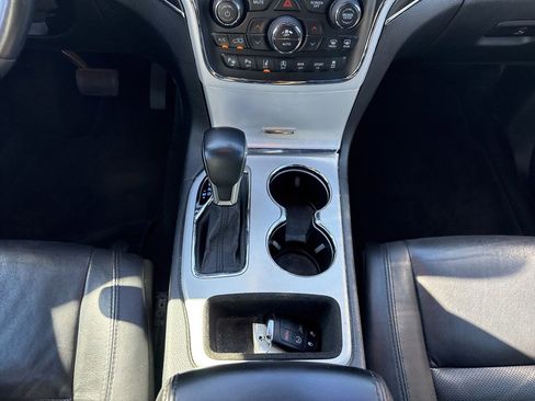 Used 2018 Jeep Grand Cherokee Limited image 10