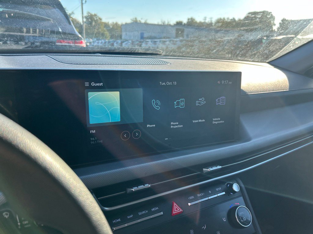Used 2025 Hyundai Sonata SEL FWD image 8