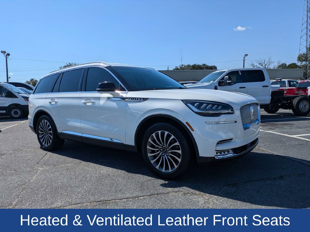 Used 2020 Lincoln Aviator Reserve w/ Elements Package Plus RWD image 2
