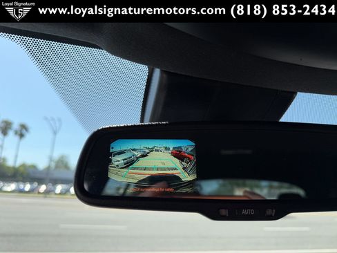 Used 2018 Toyota C-HR XLE FWD image 31