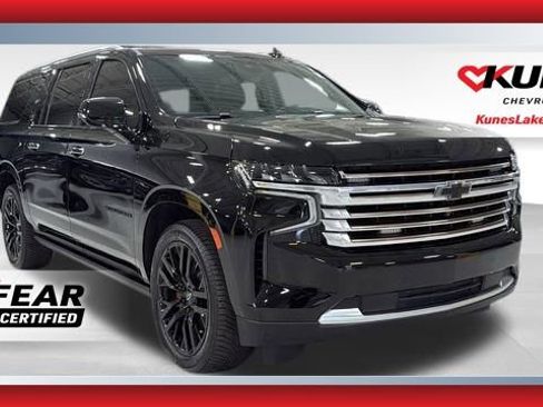 Used 2024 Chevrolet Suburban High Country image 1