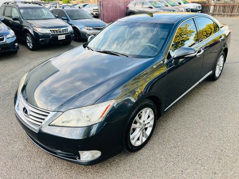 Used 2011 Lexus ES 350 image 1