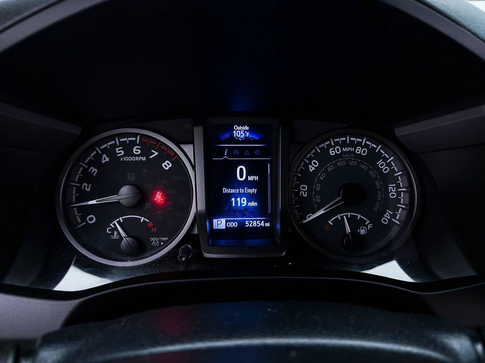 Used 2020 Toyota Tacoma TRD Off-Road w/ Technology Package AWD/4WD image 34