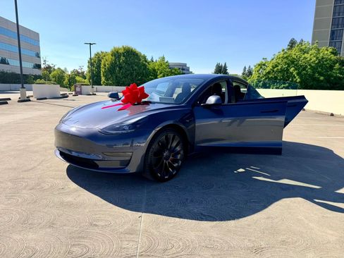 Used 2023 Tesla Model 3 Performance AWD/4WD image 34