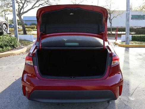 Used 2023 Toyota Corolla LE image 17