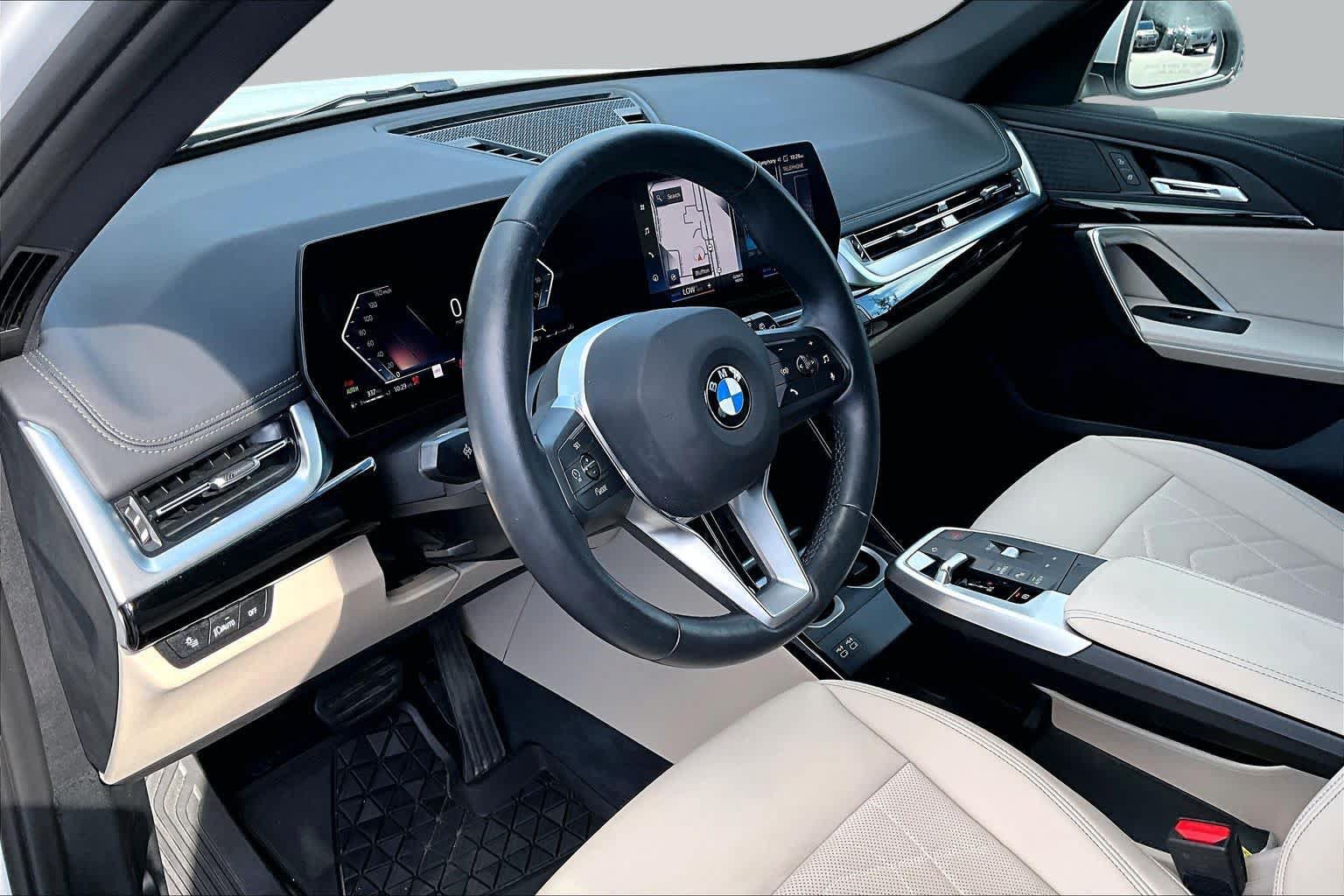 Used 2023 BMW X1 xDrive28i w/ Convenience Package AWD/4WD image 18