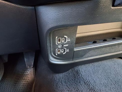 Used 2024 RAM 2500 Big Horn image 13