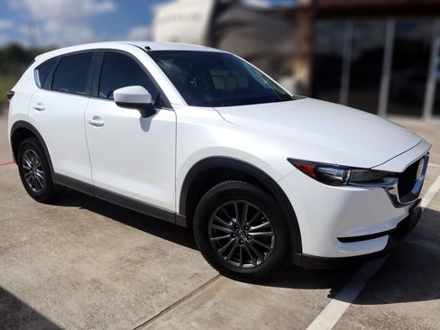Used 2019 MAZDA CX-5 Touring image 6