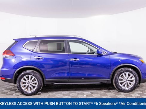 Used 2019 Nissan Rogue SV image 8