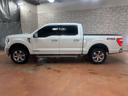 Used 2021 Ford F150 Lariat w/ Equipment Group 502A High AWD/4WD image 4