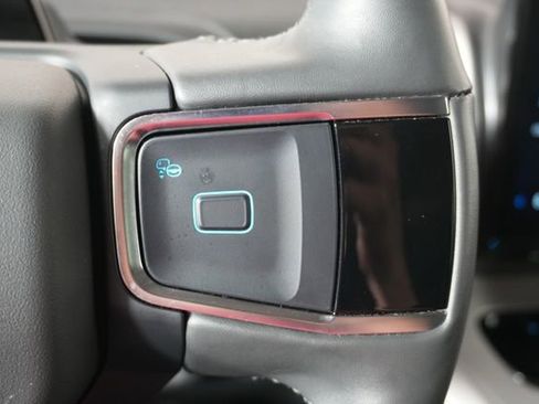 Certified 2025 Ford Expedition Active AWD/4WD image 16