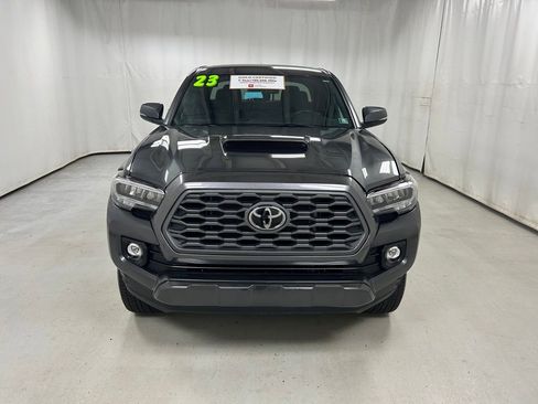 Certified 2023 Toyota Tacoma TRD Sport w/ Black Out Package (TMS) AWD/4WD image 4