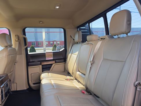 Used 2019 Ford F150 Lariat w/ Trailer Tow Package AWD/4WD image 14