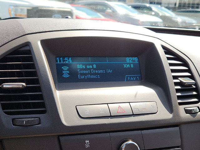 Used 2012 Buick Regal Leather FWD image 16