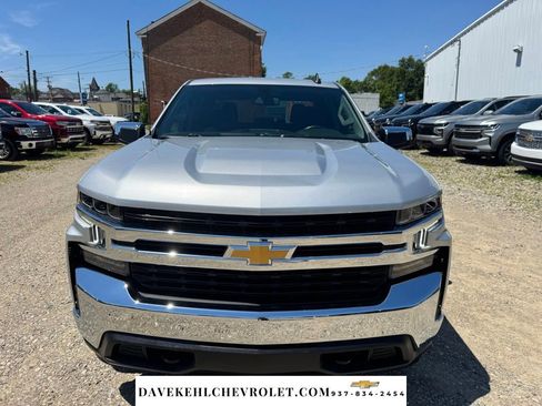 Used 2021 Chevrolet Silverado 1500 LT AWD/4WD image 9