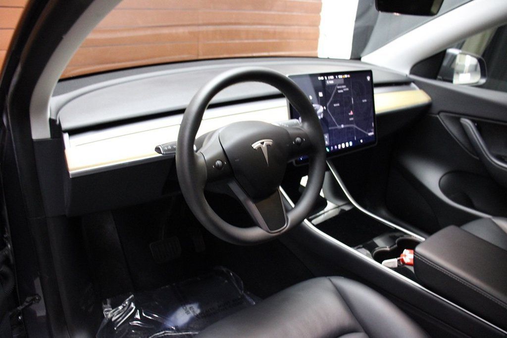 Used 2020 Tesla Model Y Long Range AWD/4WD image 20