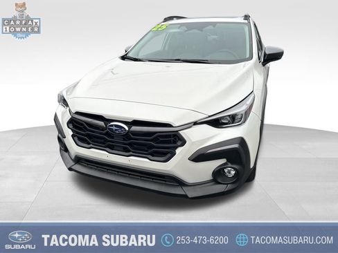 Certified 2025 Subaru Crosstrek 2.5i Limited w/ Crosstrek Mirror Package image 23