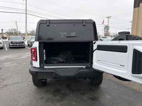Used 2024 Ford Bronco Badlands image 51