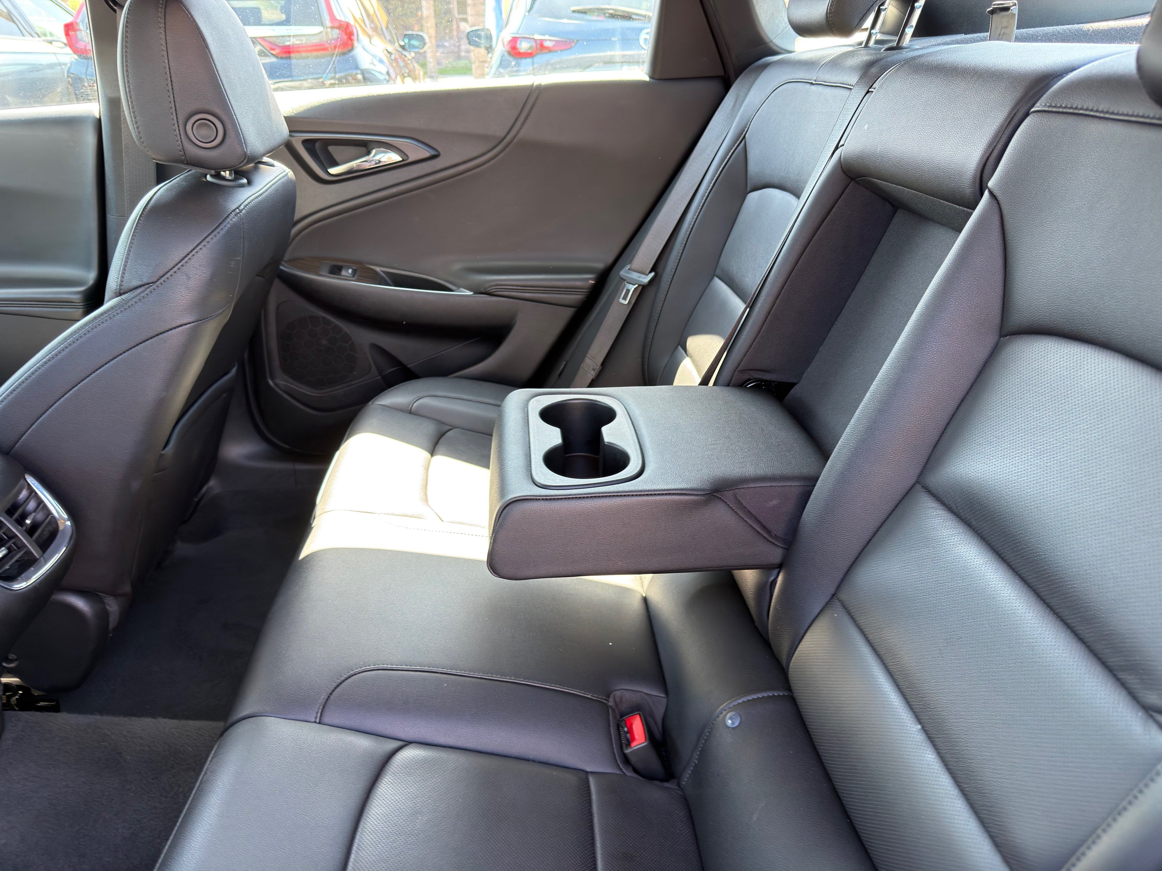 Used 2024 Chevrolet Malibu LT FWD image 18