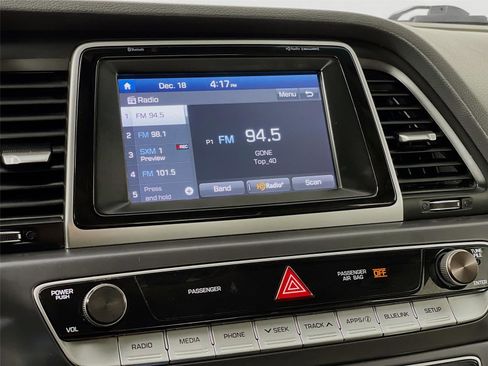 Used 2019 Hyundai Sonata SEL image 16