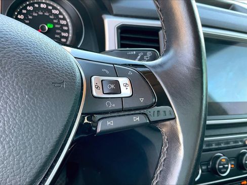 Used 2018 Volkswagen Atlas SE image 21