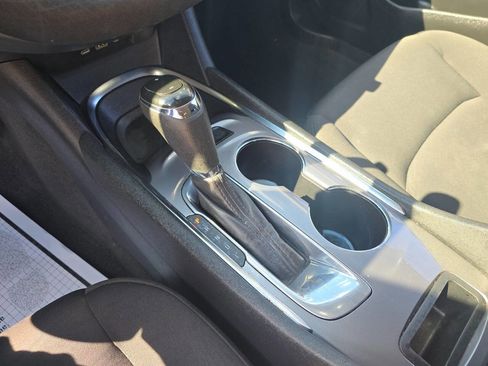 Used 2020 Chevrolet Malibu LT image 19