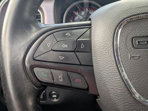 Used 2015 Dodge Charger SE w/ Sport Appearance Group image 11