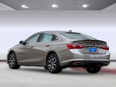 Used 2024 Chevrolet Malibu RS image 3