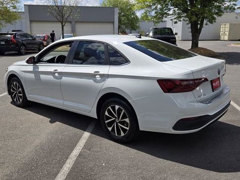 Used 2022 Volkswagen Jetta S FWD image 3