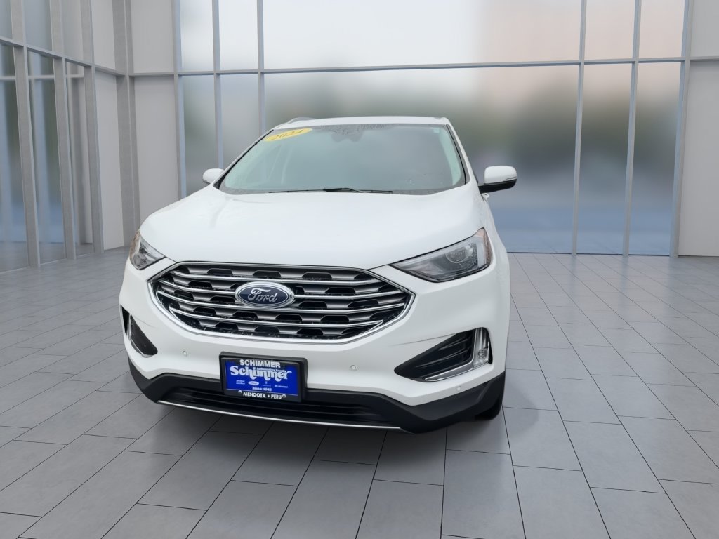 Used 2024 Ford Edge Titanium AWD/4WD image 3