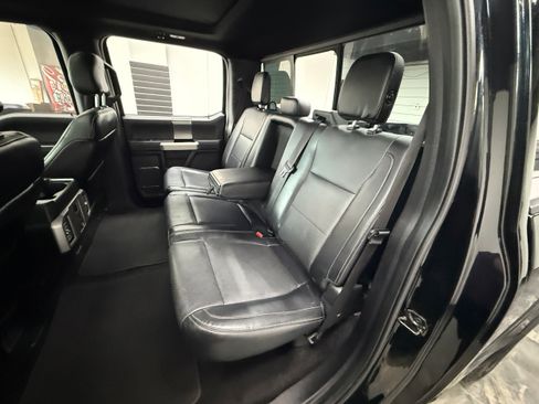 Used 2016 Ford F150 XLT w/ Equipment Group 302A Luxury AWD/4WD image 24